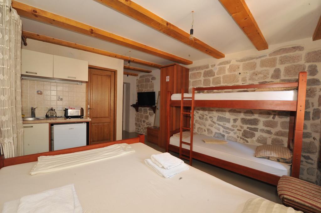 Apartments Dukic Kotor Quarto foto