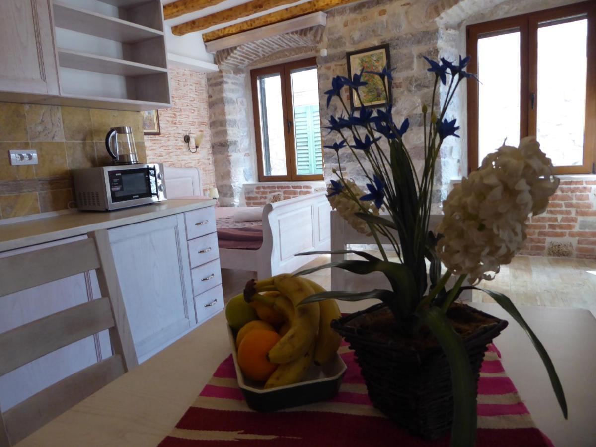 Apartments Dukic Kotor Exterior foto
