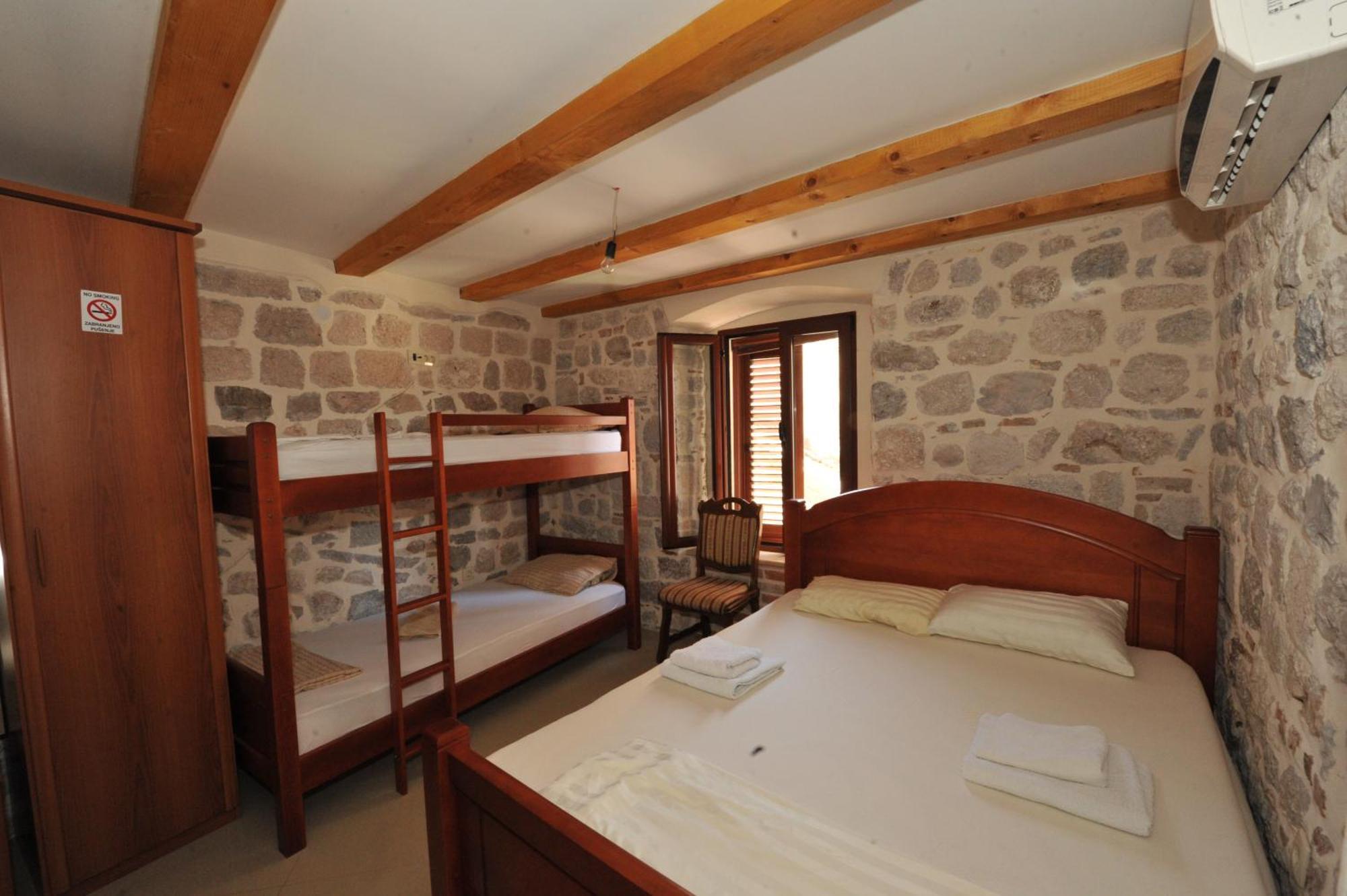 Apartments Dukic Kotor Quarto foto
