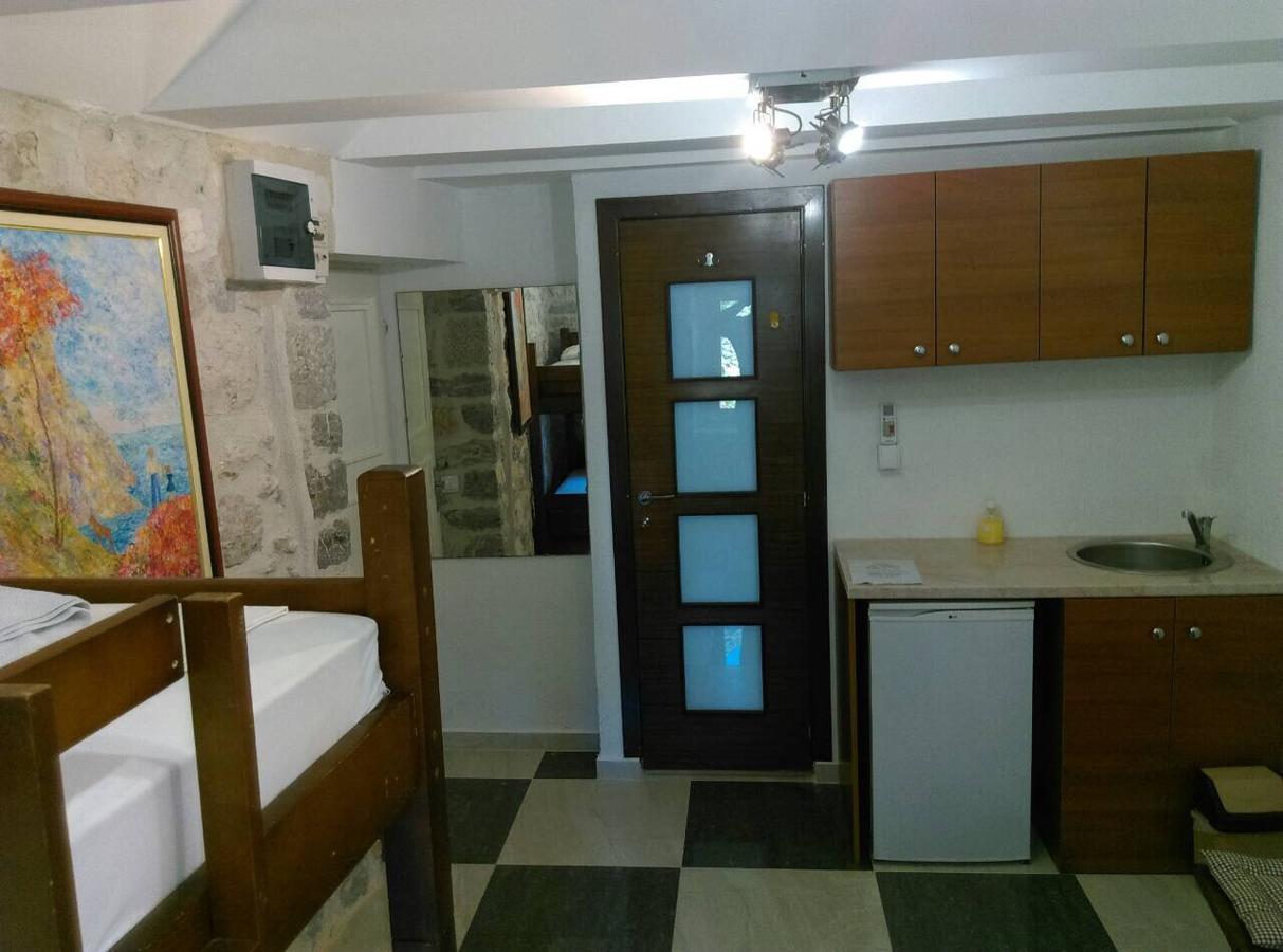 Apartments Dukic Kotor Exterior foto