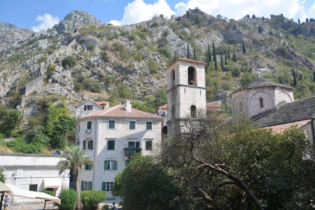 Apartments Dukic Kotor Exterior foto